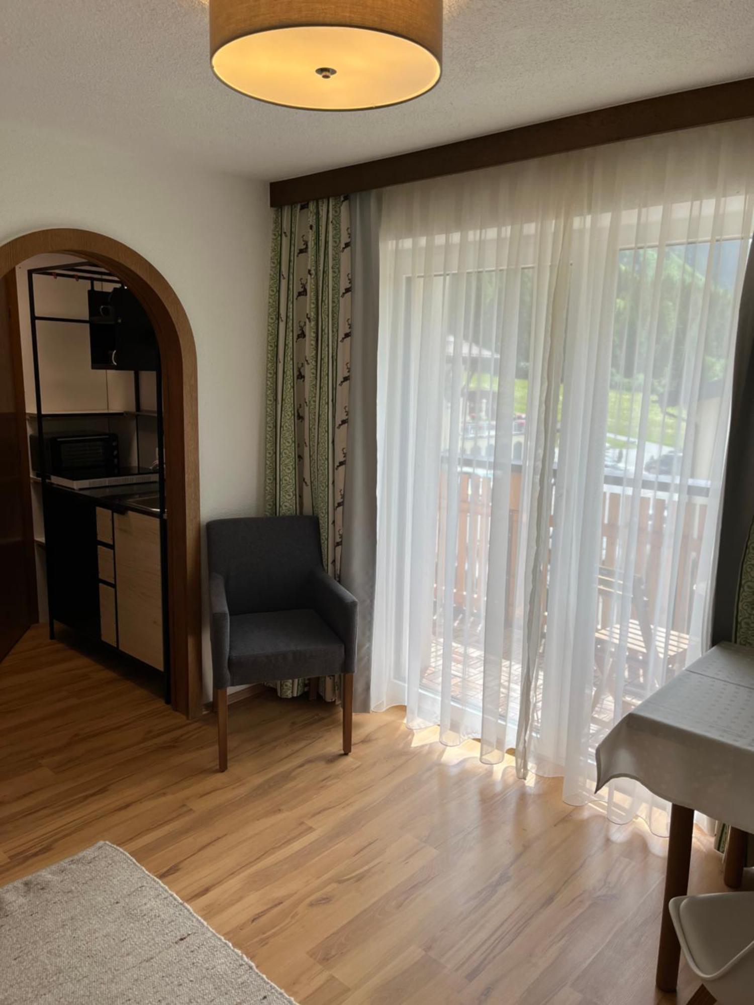 Pension Anna Санкт-Леонгард-ім-Пітцталь Екстер'єр фото